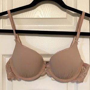 Victoria’s Secret Demi Push-Up, Nude, 34b, New